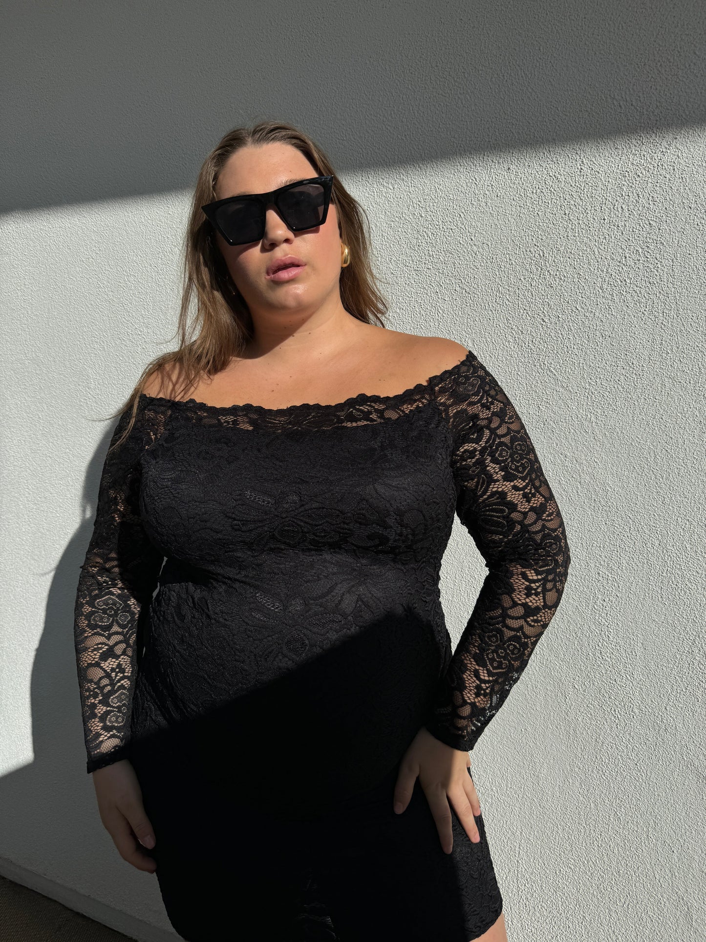 Plus Size Off The Shoulder Lace Mini Dress