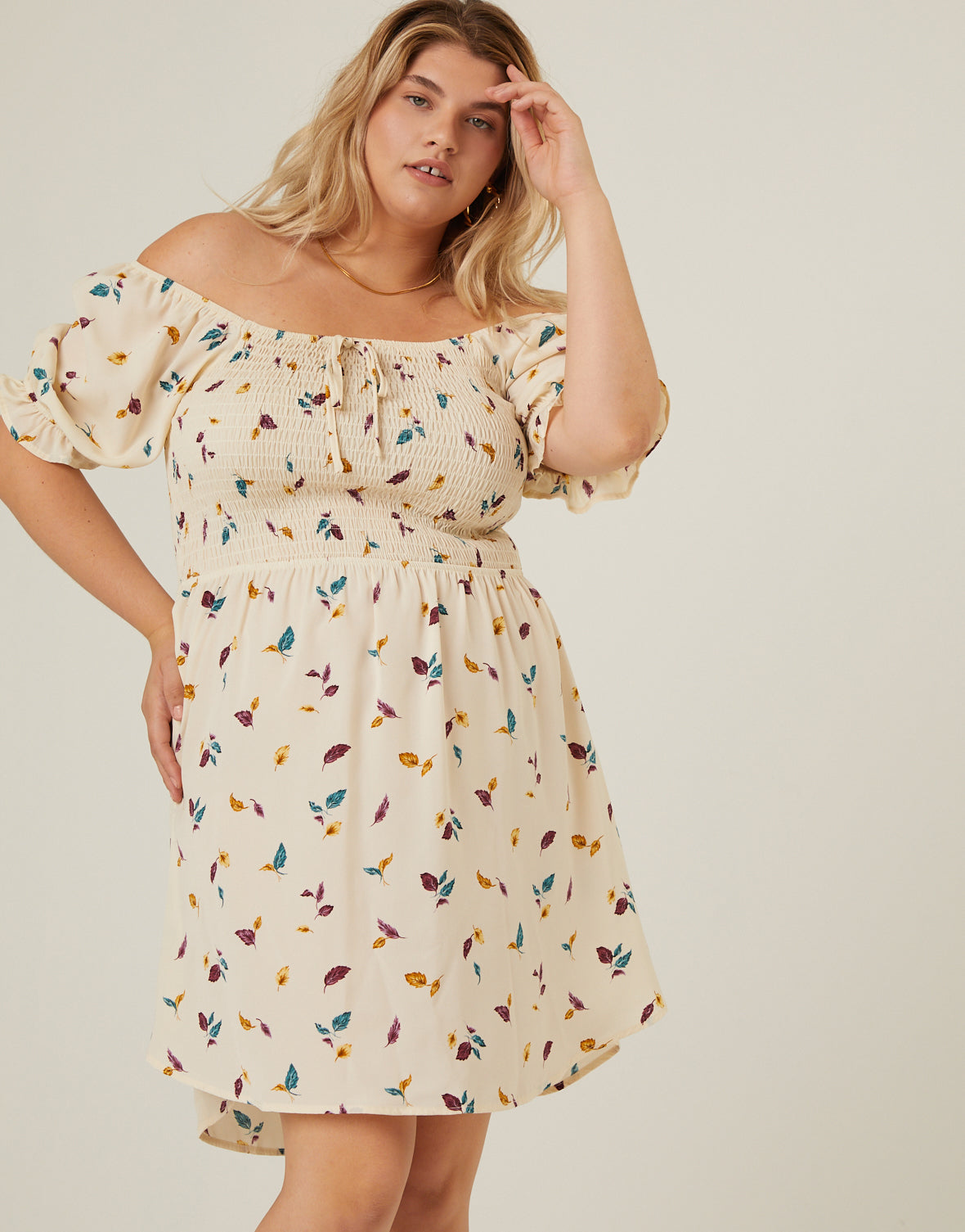 Plus Size Leaf Print Smocked Dress