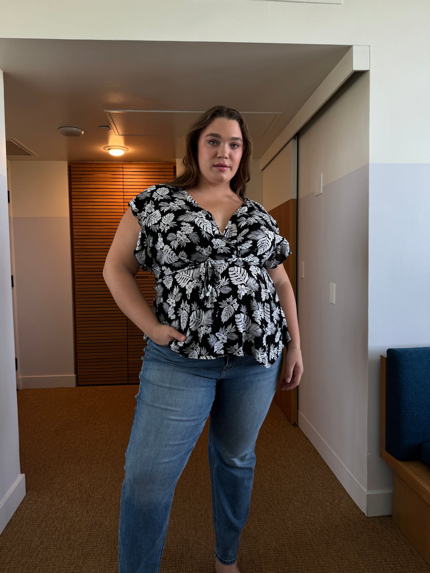 Plus Size Palm Print Top