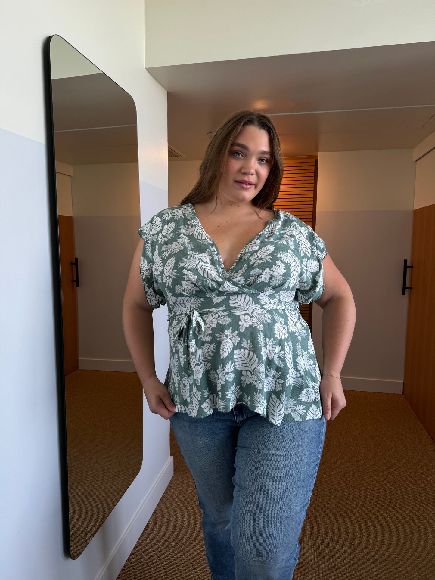 Plus Size Palm Print Top